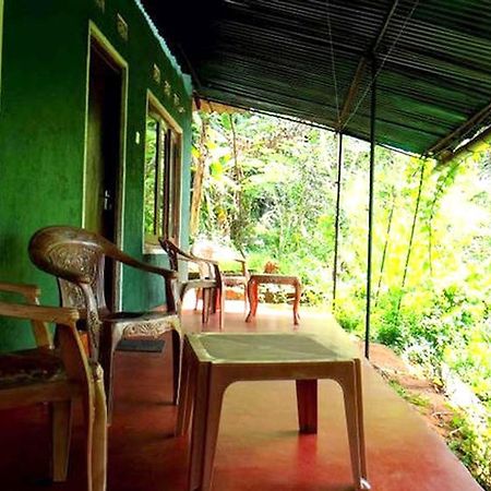 Haniffas Holiday Inn Kandy Eksteriør billede