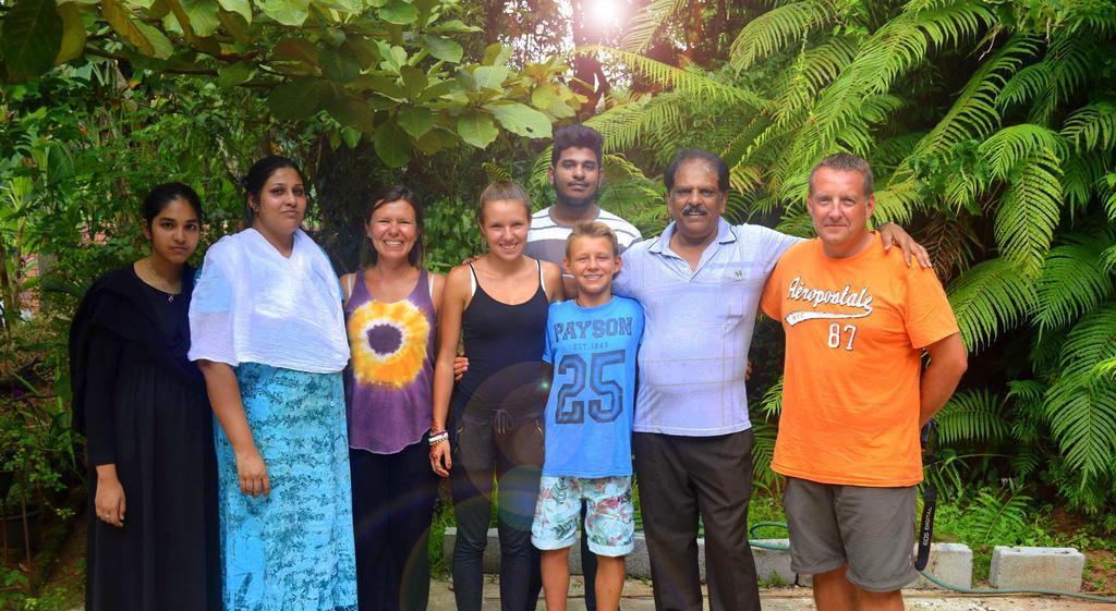Haniffas Holiday Inn Kandy Eksteriør billede